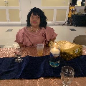 Meet your Posher, Sharon